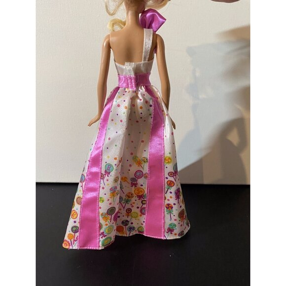 2010 Happy Birthday Barbie in original Lolipop dress no crown - Picture 5 of 8